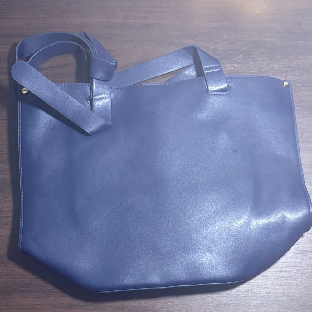 Chic Navy Tote Bag